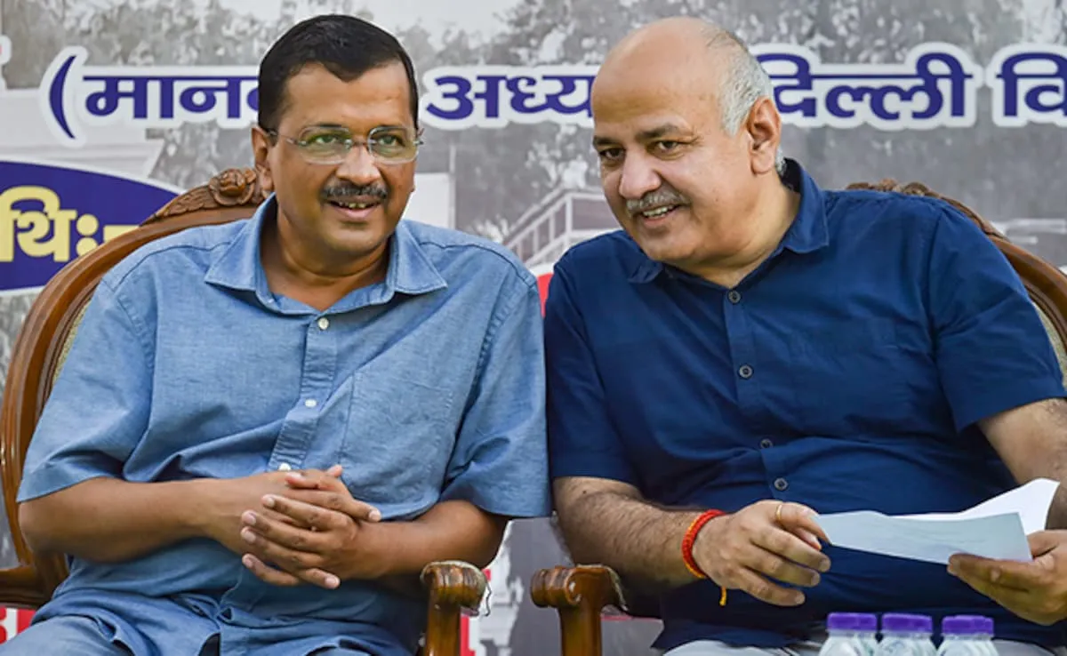 Arvind Kejriwal, high end mobile phones, government spending limits