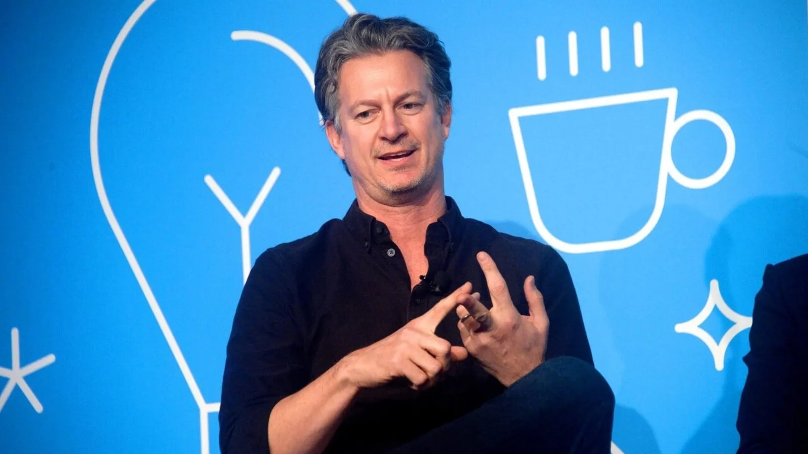 Chatbots, AI search, traditional search engines