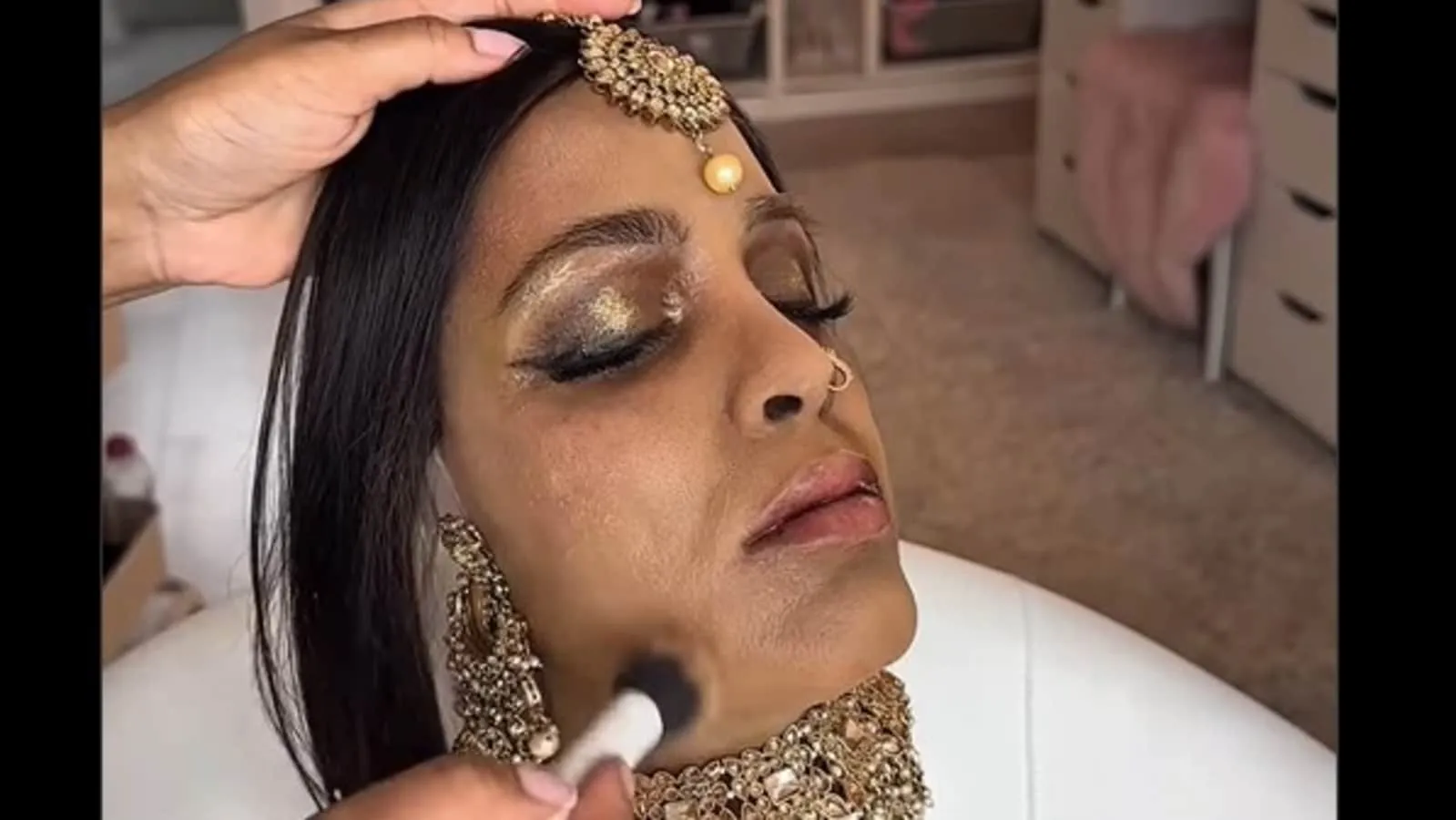 doll, realistic doll, Hindu bride