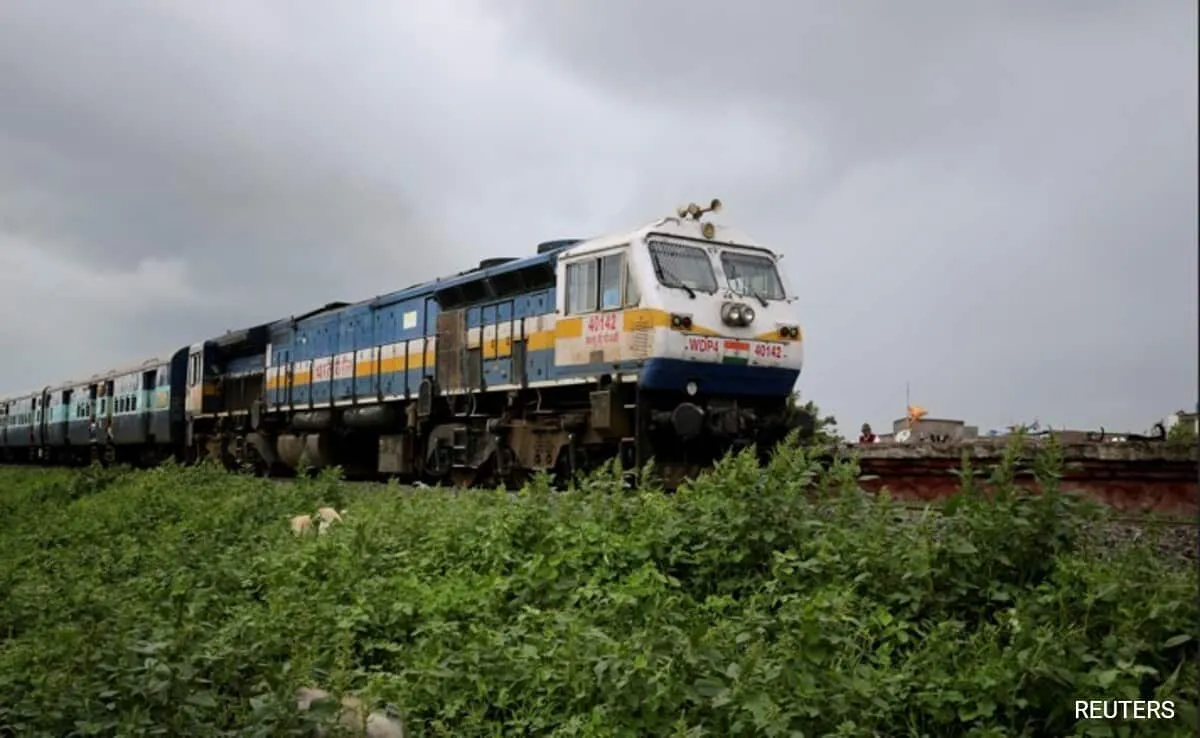 Indian Railways, unconfirmed tickets, ticket crisis