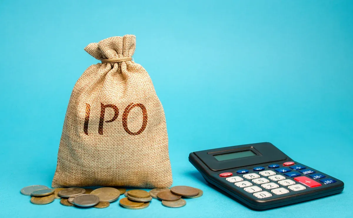 Laxmi India Finance IPO, subscription, promoters